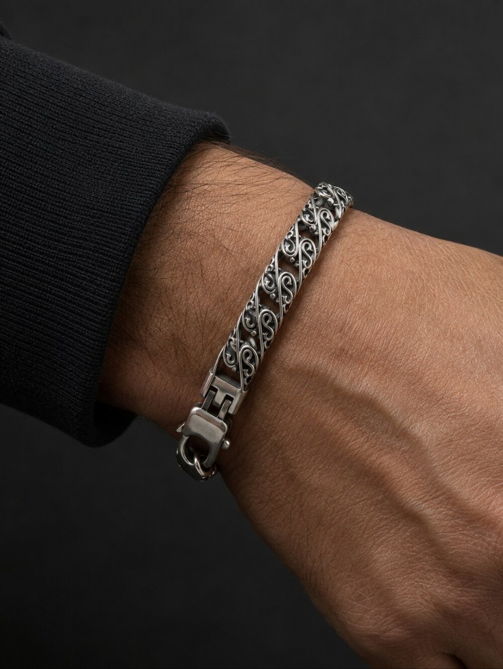 Men's Hip-Hop Street Style Bracelet with Ethnic Patterns  Minimalist Vintage